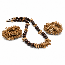 Load image into Gallery viewer, Chunky Bohemian Necklace