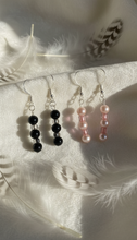 Load image into Gallery viewer, Glass Pearl Earrings
