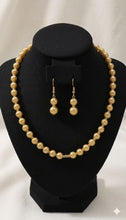 Load image into Gallery viewer, Anniversary Pearls Gift
