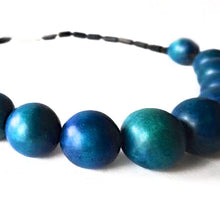 Load image into Gallery viewer, Sasha L Jewels Close Up Retro Chic Blue Beaded Necklace Resort Chic Necklace